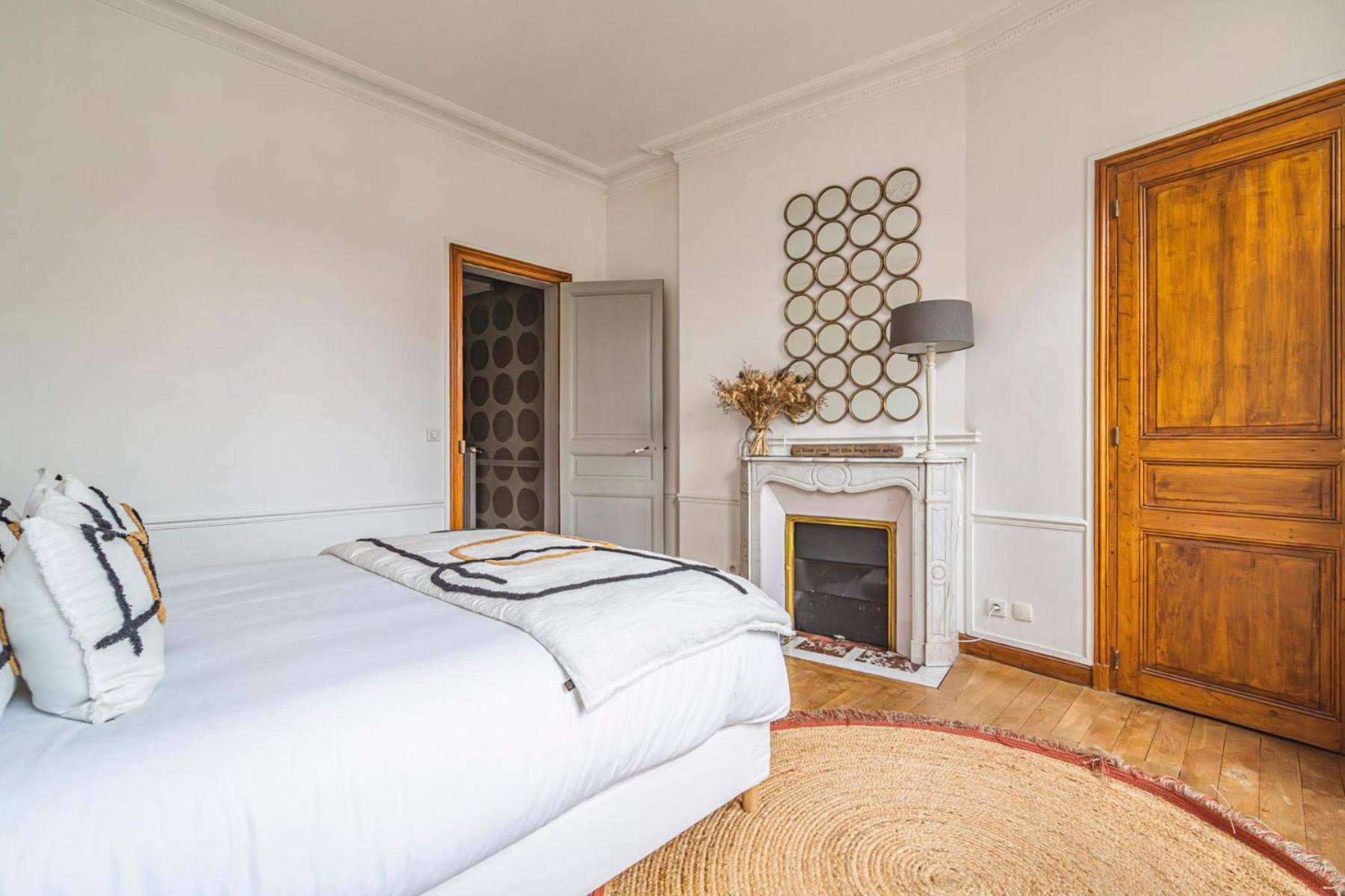 L'Elegance Vue Parc Apartment Reims Exterior photo